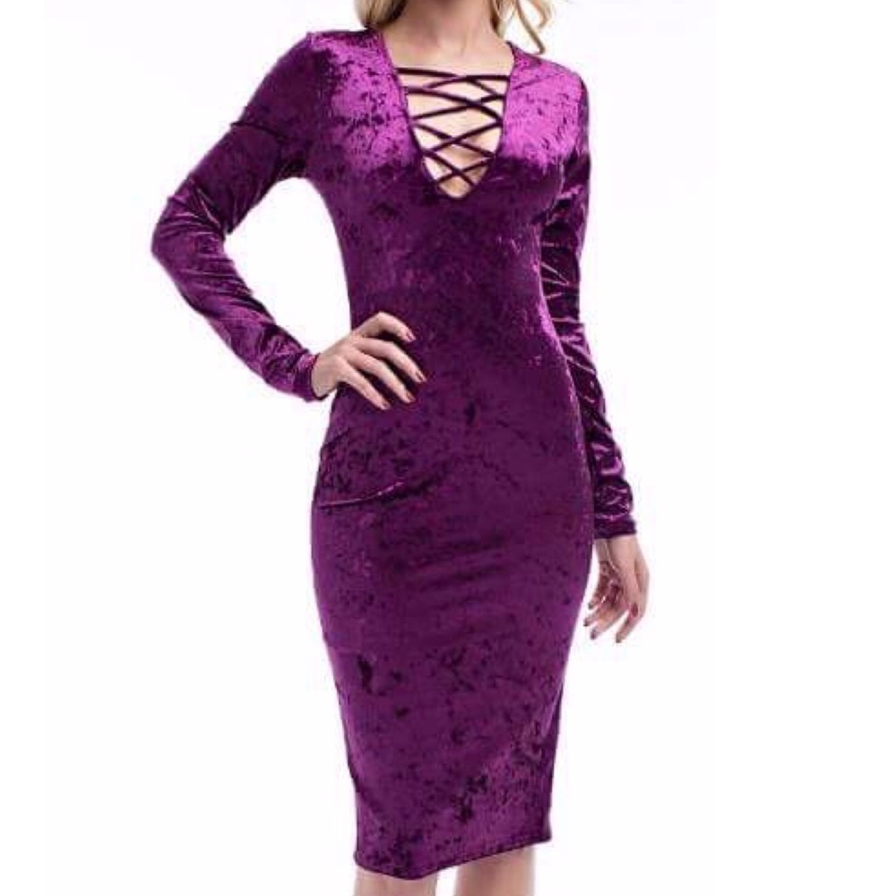 💜Purple Velvet Lace-Up Bodycon Dress💜